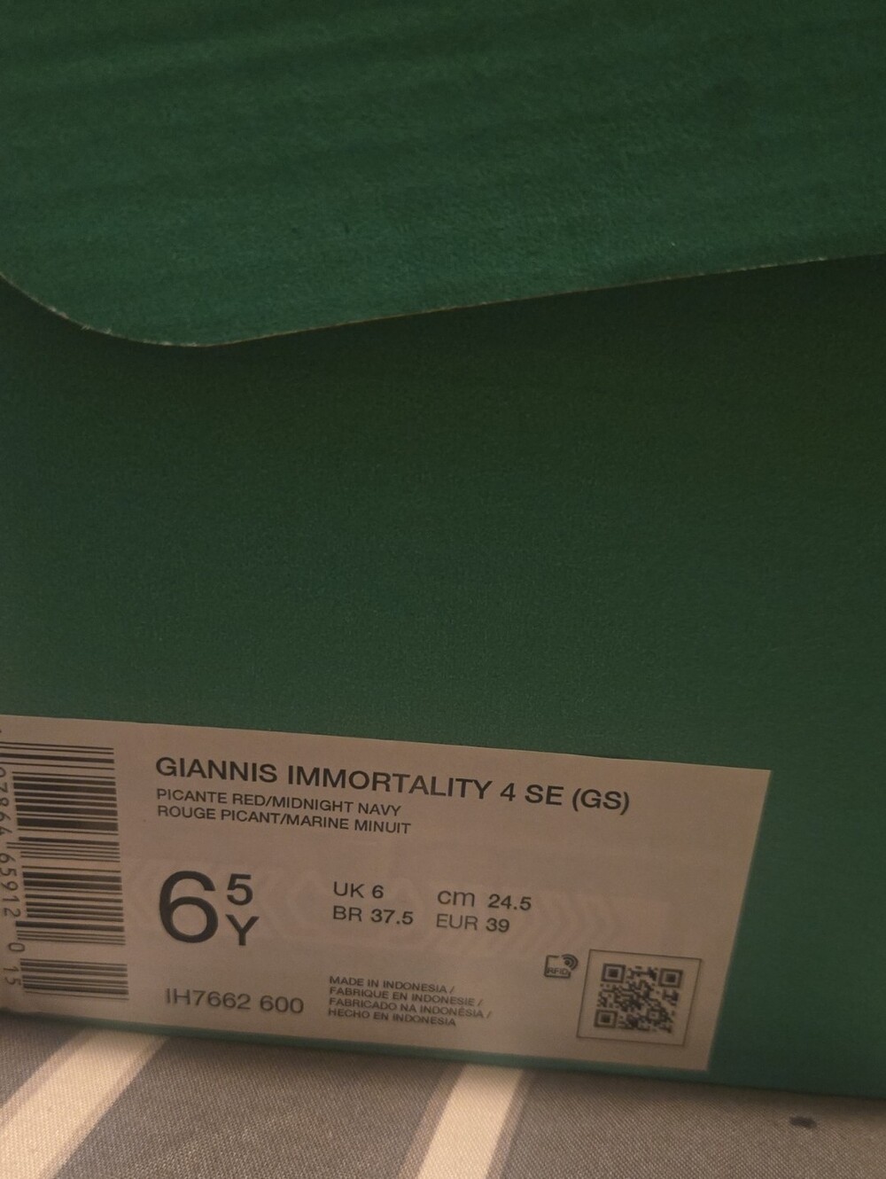 NIKE GIANNIS IMMORTALITY 4 SE (GS)